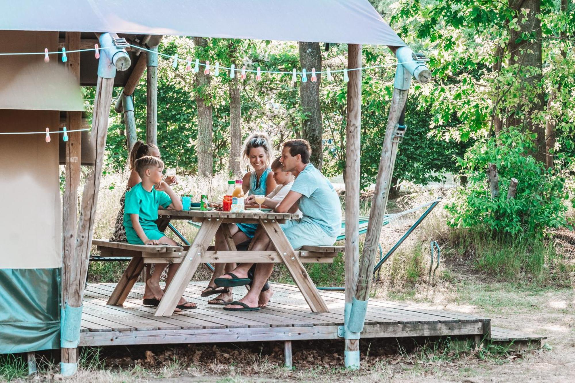Glamping Holten Luxe Safaritent 2 エクステリア 写真
